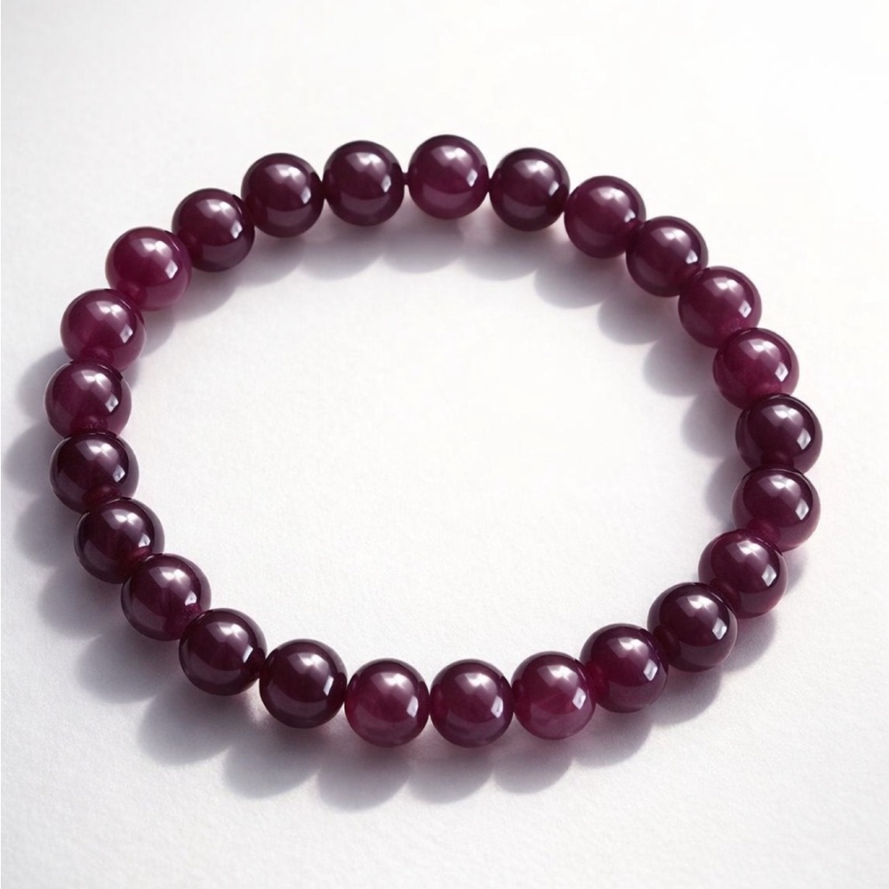 Purple Gemstone Bead Bracelet – Elegant, Smooth & Everyday Ready